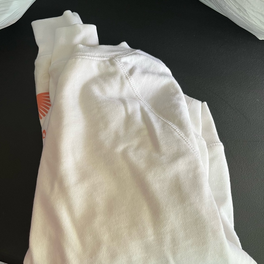 Old Navy White Sunshine Sweatshirt size Small